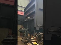 Tłumik obrabiany maszynowo, stosowany w węglarkach kolejowych o rozstawie 1520 mm, z obciążeniem osi 23,5 t, pojemność 82 m3